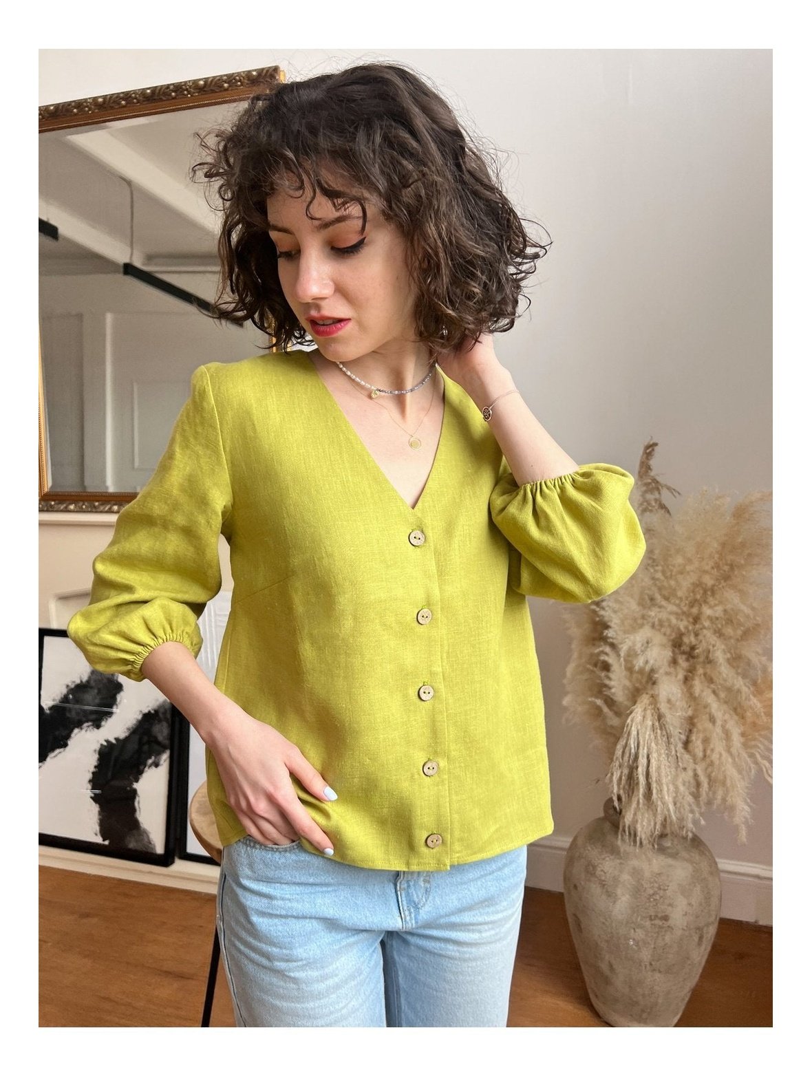 V-NECK LINEN BLOUSE