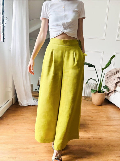 WIDE-LEG LINEN TROUSERS