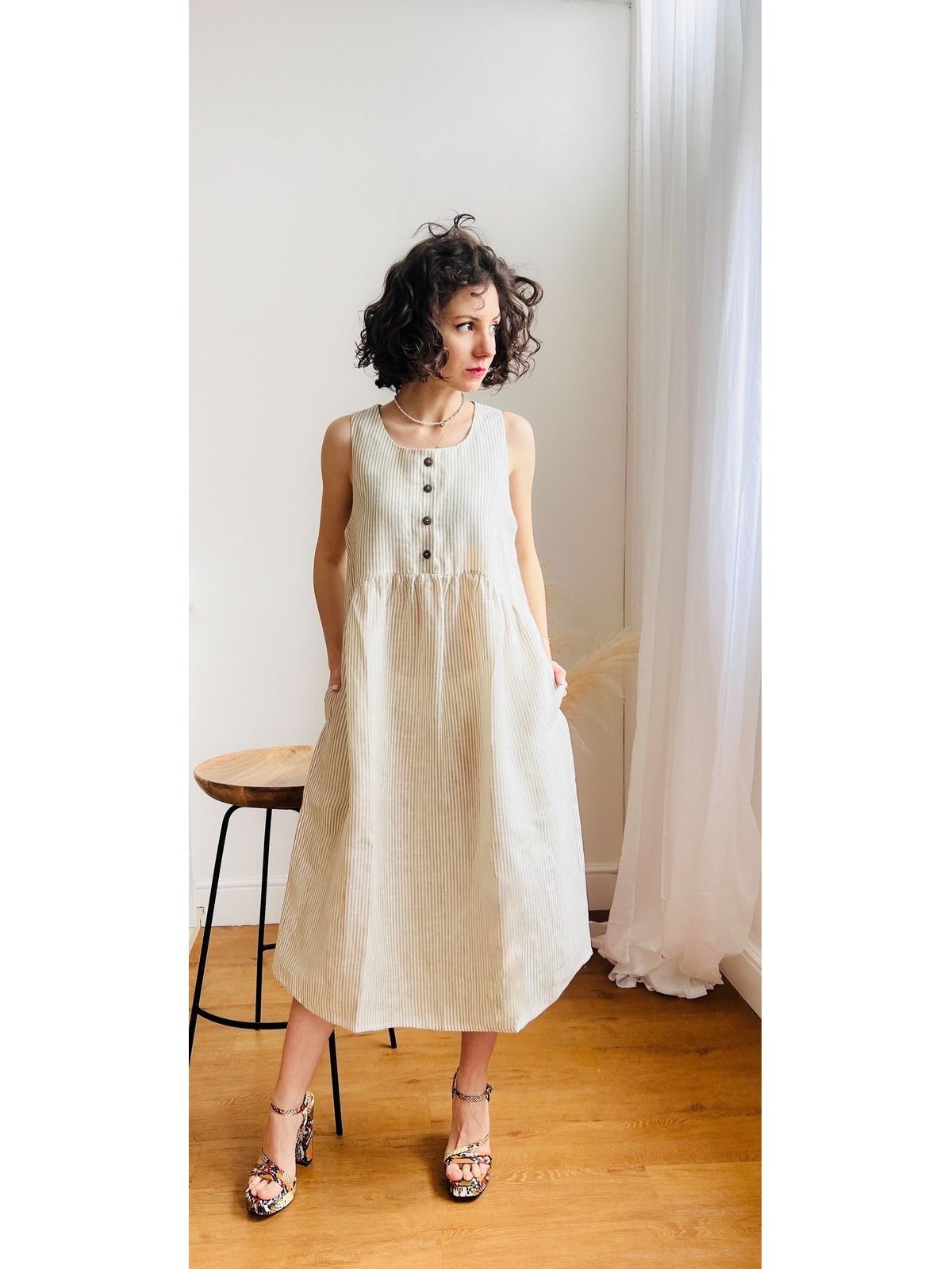 LINEN DRESS