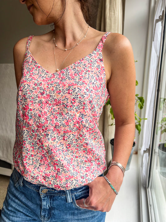 LIBERTY PRINT V-NECK CAMI TOP