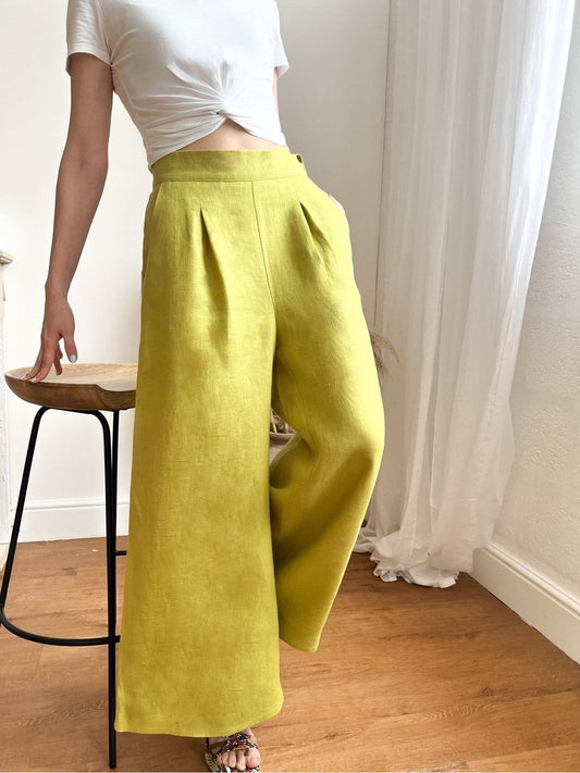 WIDE-LEG LINEN TROUSERS
