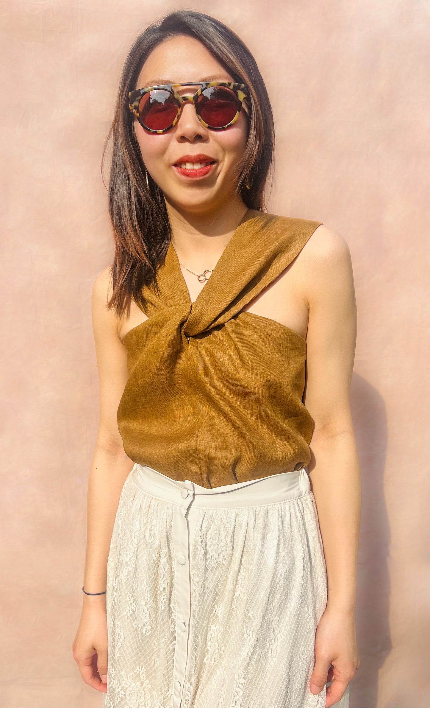 LINEN HALTER NECK TOP